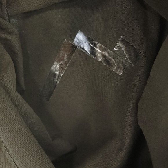 Vtg Budweiser Lizards Gildan Graphic T-Shirt Large Black Distressed DRY ROT - Picture 12 of 12